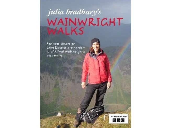 Wainwright Walks Book (Julia Bradbury)