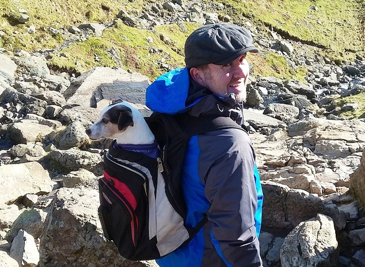 tilly-in-rucksack