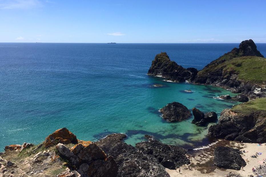 jodys-lizard-to-kynance-slide-2