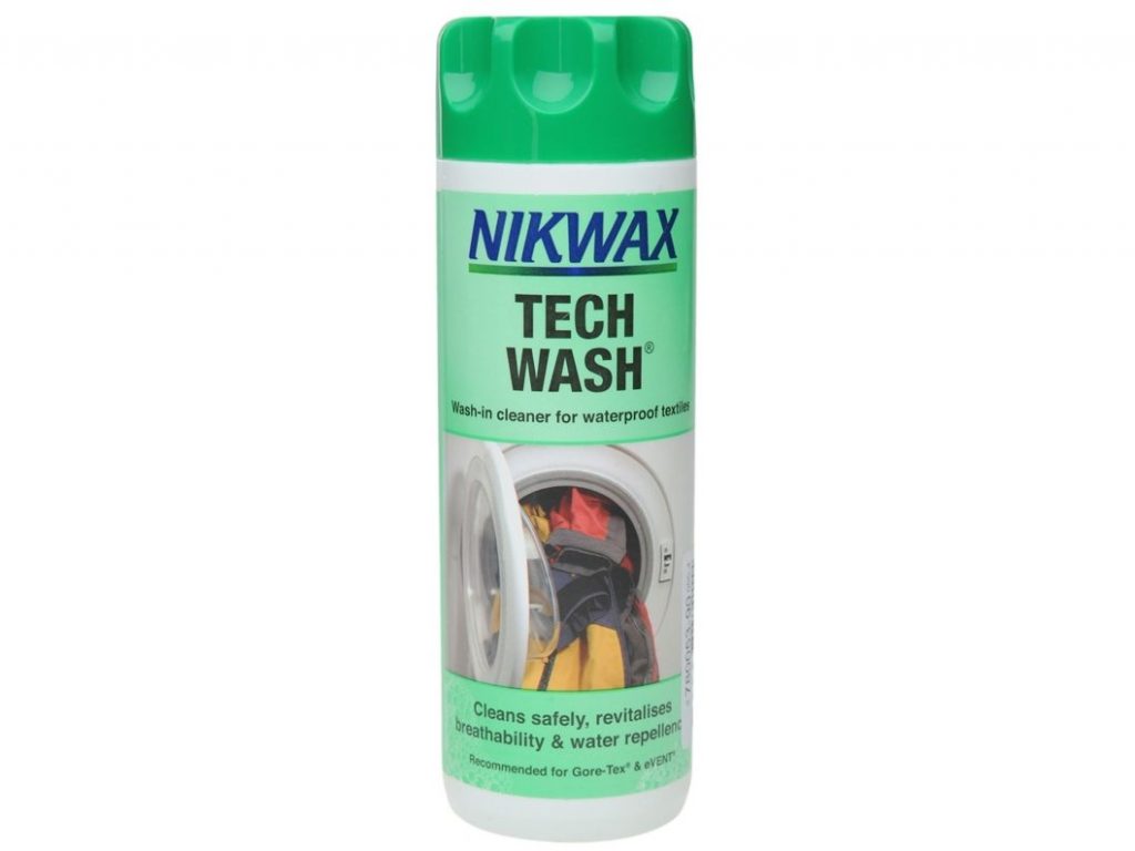 The No.1 easy to use, safe, high performance cleaner for wet weather clothing and equipment.
Cleans effectively, reviving breathability and water repellency.