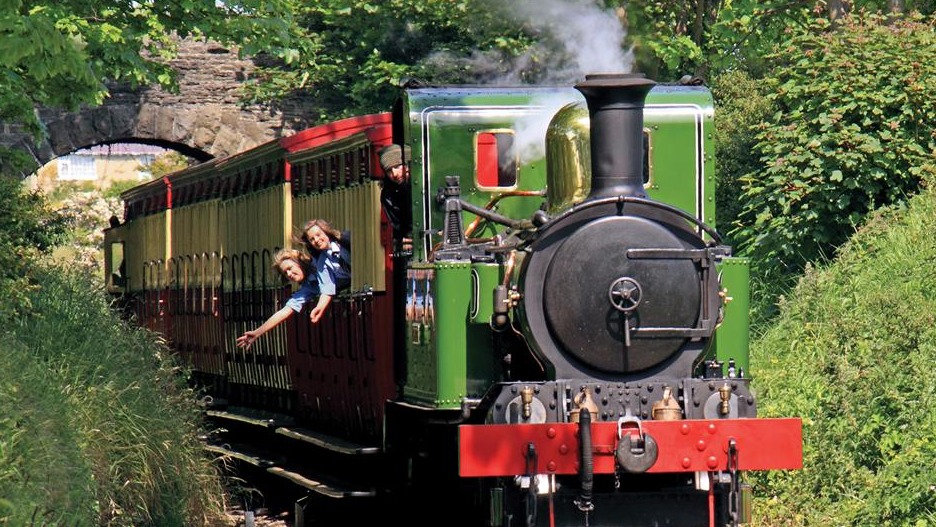 isle-of-man-steam-railway-slide-2