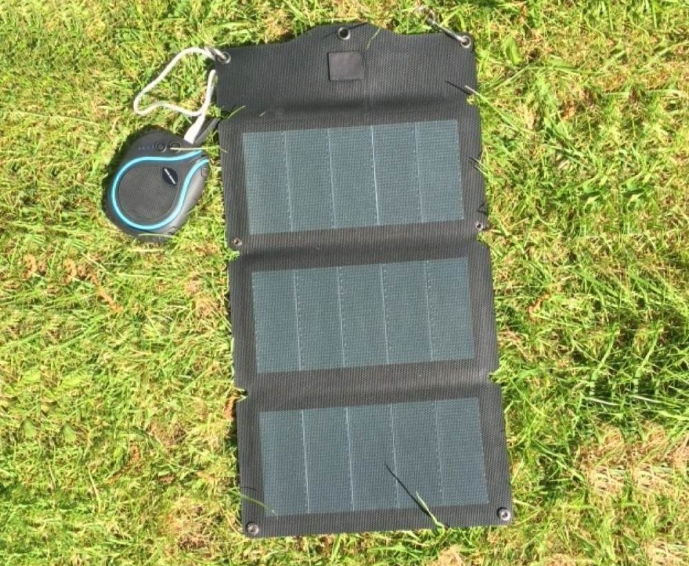 MSC ETFE CIGS Expedition 10W lightweight folding solar charger
This is a 10W/5V/2Amp highly efficient folding superior 'CIGS' light weight solar charger. This solar panel charger is ideal for use in a hostile environment and where weight is a priority, i.e. Expeditions, Climbing & Hiking. It is highly flexible and is designed for outdoor leisure.

The 2Amp 5v DC output will recharge any power bank or 5v USB device such as an iPhone, in direct sunlight. The USB solar controller will automatically protect against over or under charge.