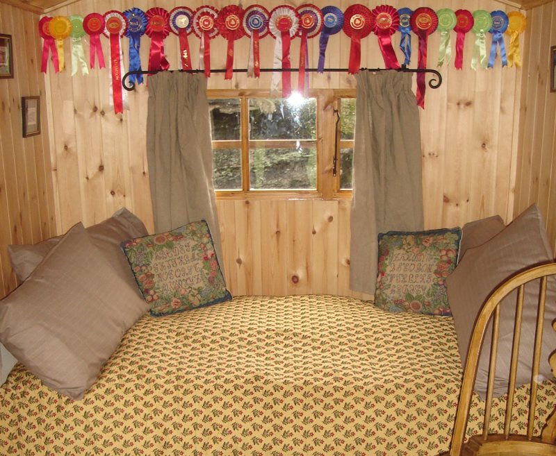 Ravenseat - The Shepherd's Hut - Image 3