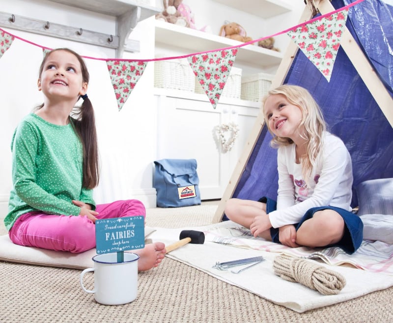 Glorious Girls Den Kit