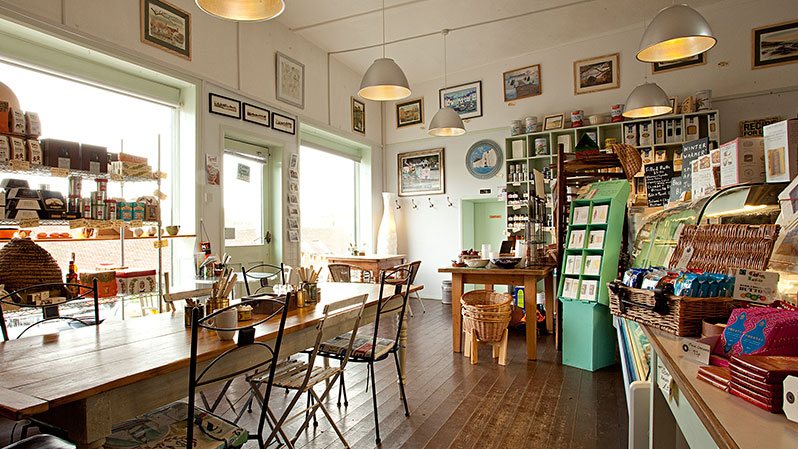 beehive-on-the-green-slide-3