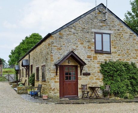 If you’re someone who prides himself or herself on their skills in the Kitchen then look into staying at some of these great Self-catering spots. All family friendly and dogs are welcome in some too!