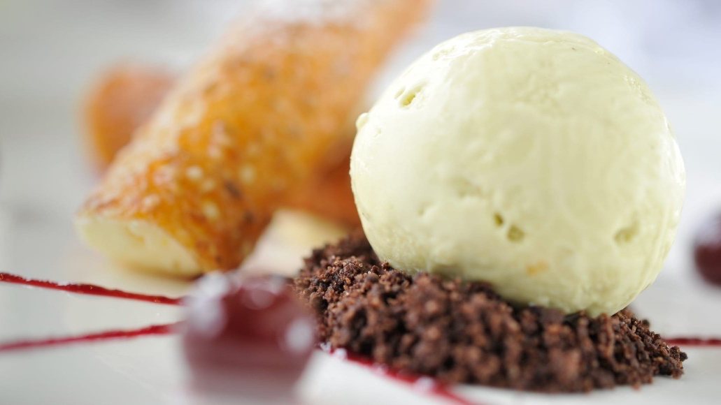 woolley-grange-slide-3