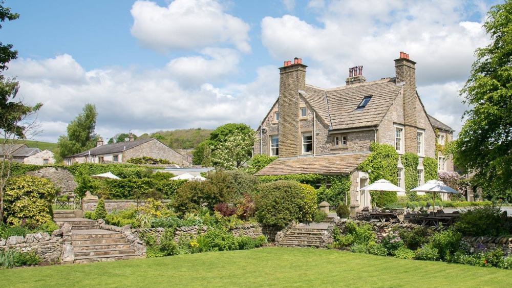 traddock-hotel-slide-1