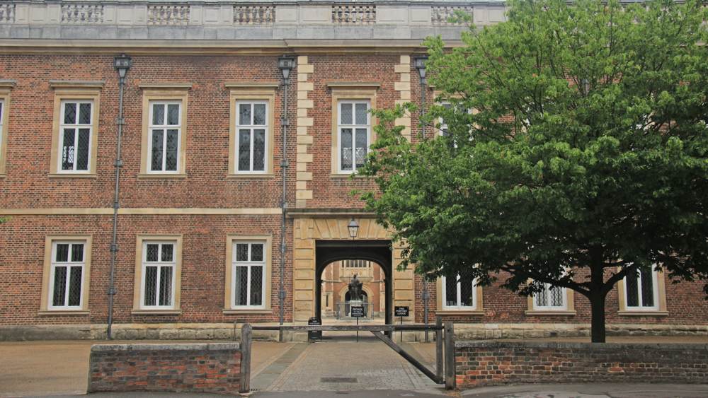 eton-walkway-slideshow-1