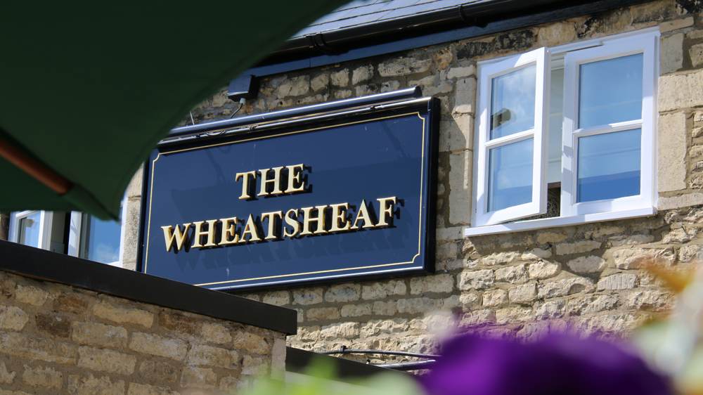 wheatsheaf-edith-weston-slide-1