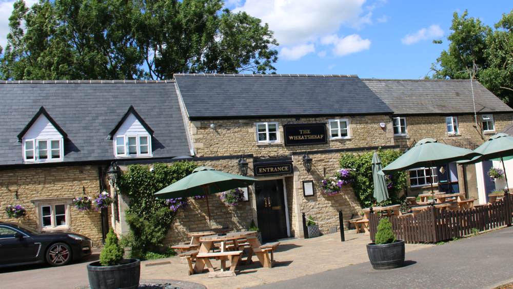 wheatsheaf-edith-weston-slide-2