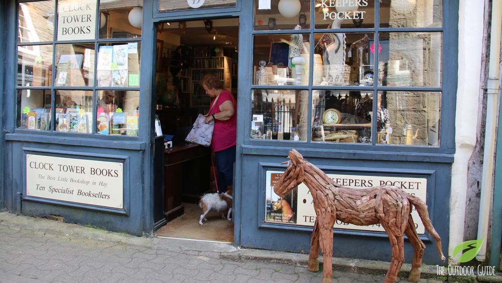 hay-on-wye-walk-3-slide-5 © Holly Brega