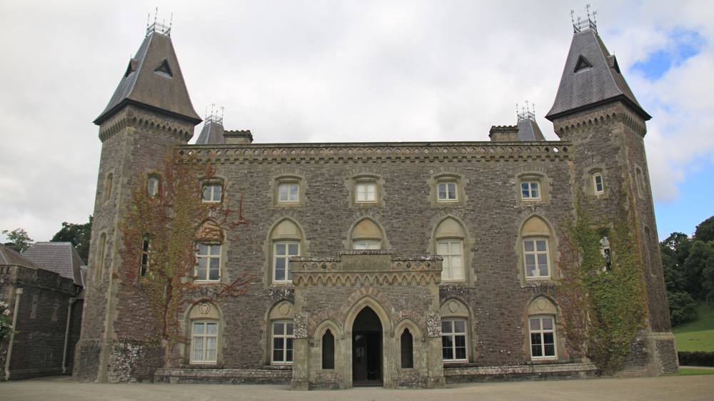 nt-dinefwr-slide-1 Dinefwr