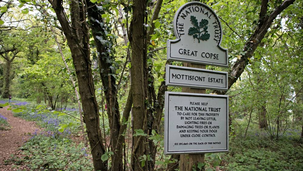 nt-mottisfont-slide-2 Mottisfont estate