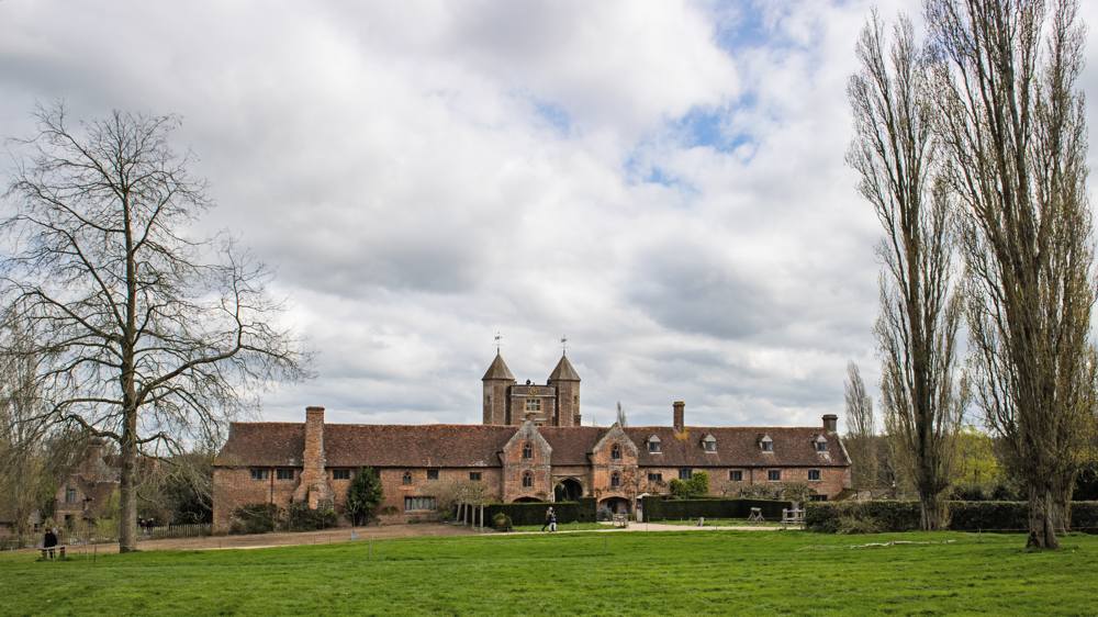 nt-sissinghurst-slide-5 Sissinghurst Castle