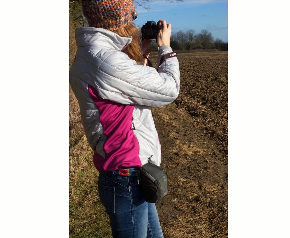 Lowepro Dashpoint 20 Slate Grey Camera Bag - Image 3