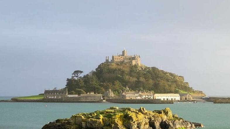hire-a-wheelchair-saint-Michaels-mount