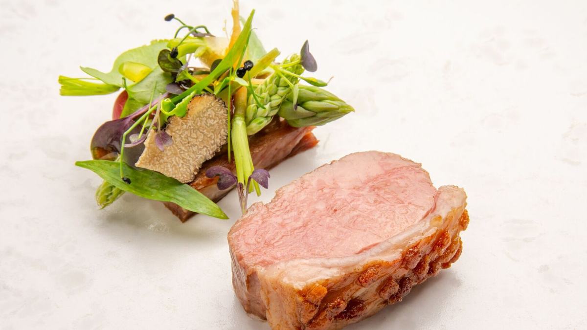 the-devonshire-arms-slide-2