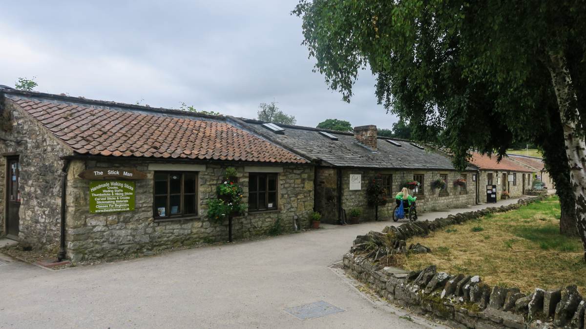 Helmsley-town-slide-5