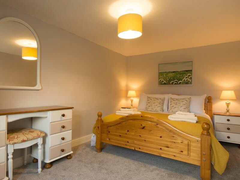 Magpie (sleeps up to 4)