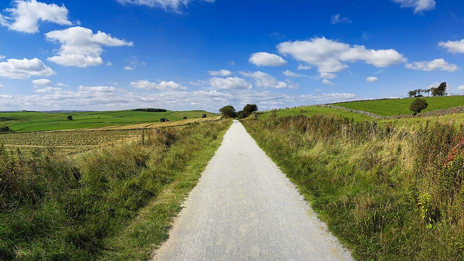 HPB-Blore-Hall-The-Tissington-Trail-slide-1