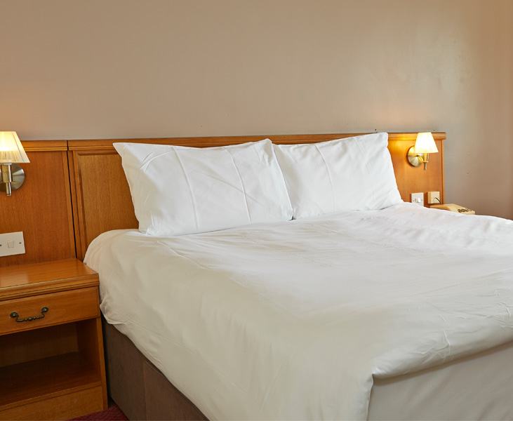 Explore the Cleeve Hill, Cotswolds - Image 4