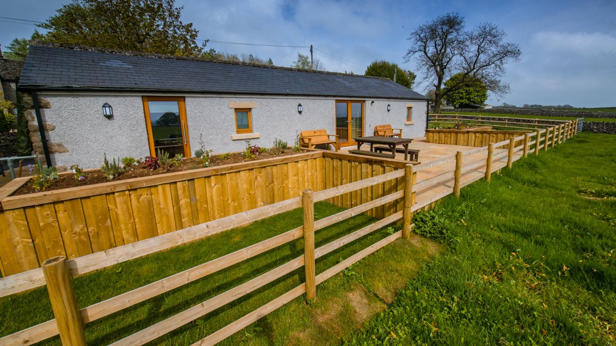 vicarage-farm-slide-2