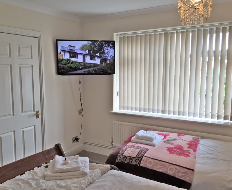 All our rooms are en-suite with flat screen TV's, tea & coffee making facilities and complimentary Wi-Fi. A complimentary cooked breakfast is included in most rates.