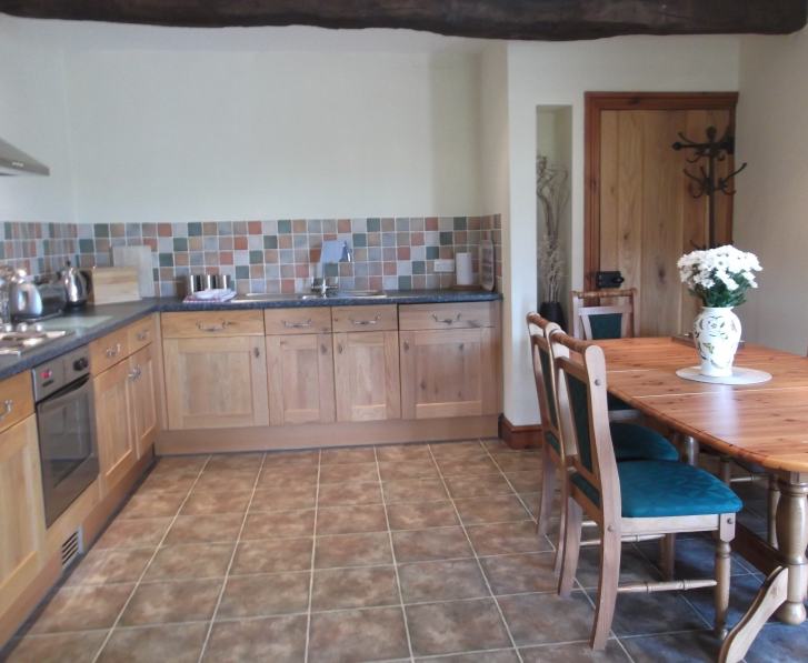 Low Barn (sleeps 6) - Image 3