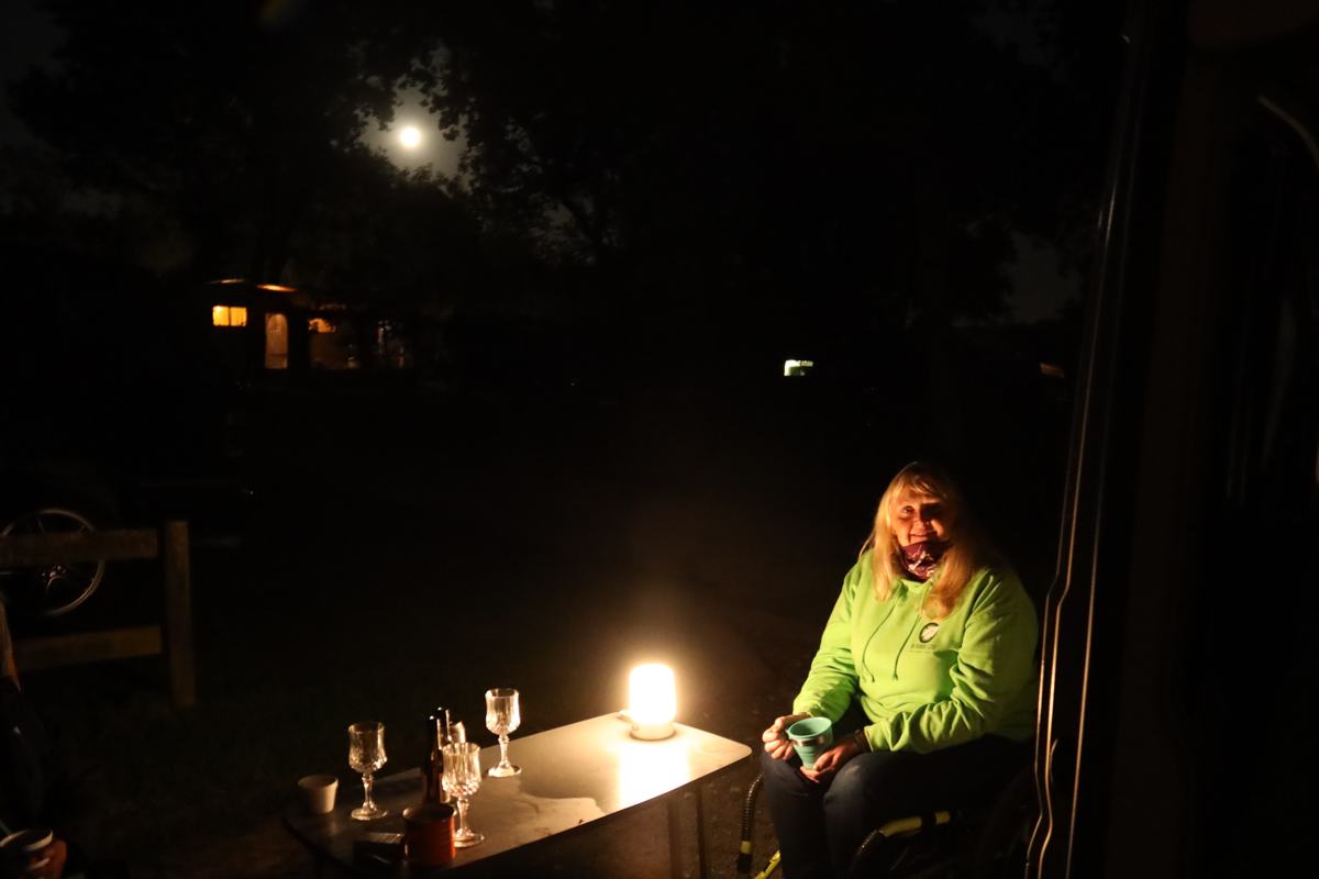 camping-corfe-castle-slide-5 Camping at Corfe Castle