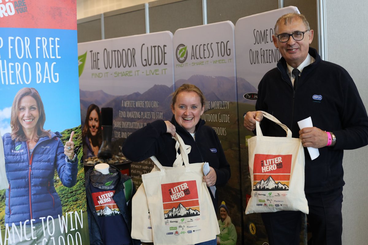 weekend-Countryside-Live-PIC-5 Geoff from the RSPCA