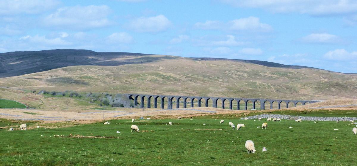 3-peaks-Ribbleheal Ribblehead