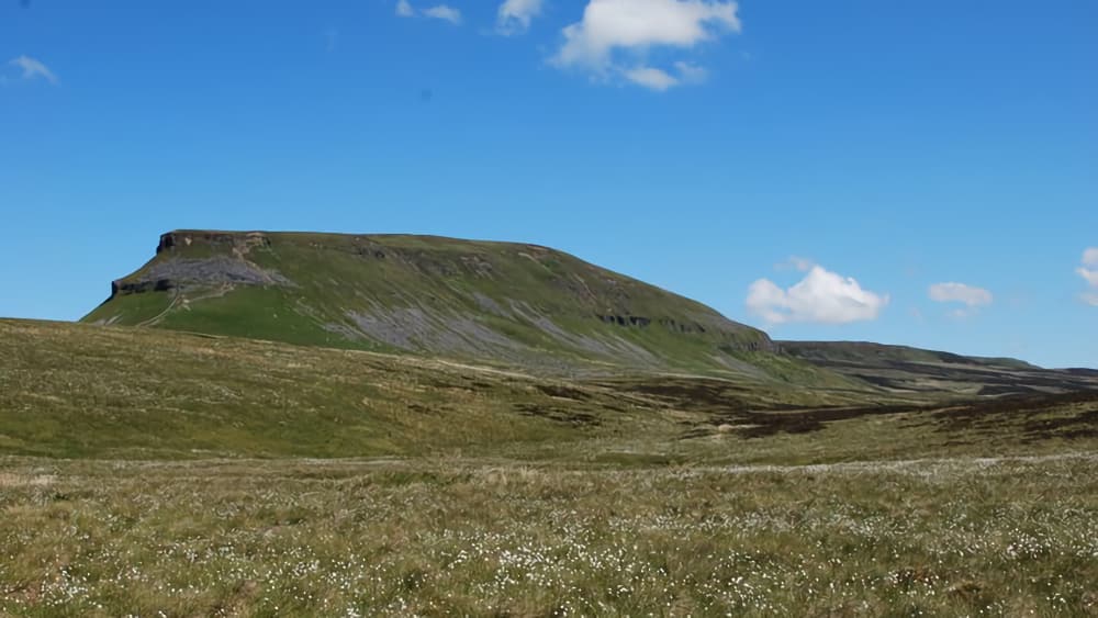 Pen-y-ghent Pen-y-ghent