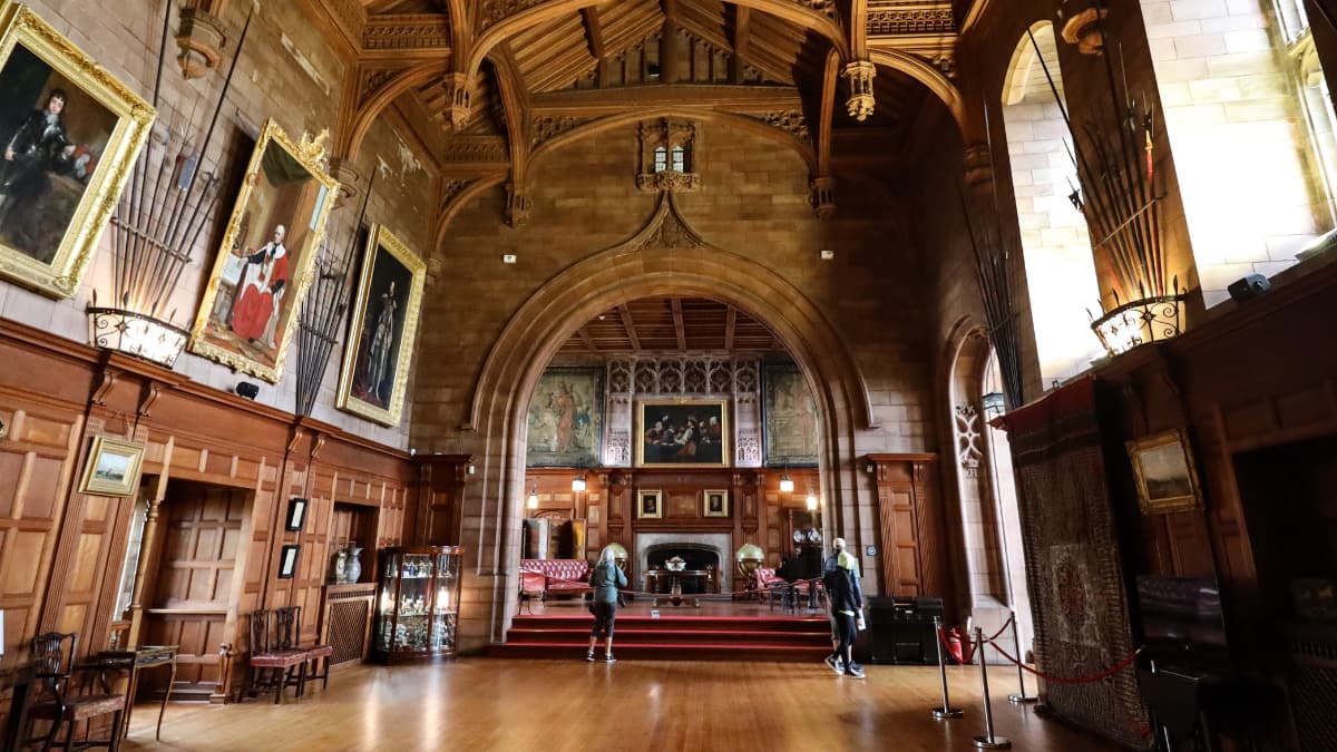 Exploring Lindisfarne Holly 9 Bamburgh