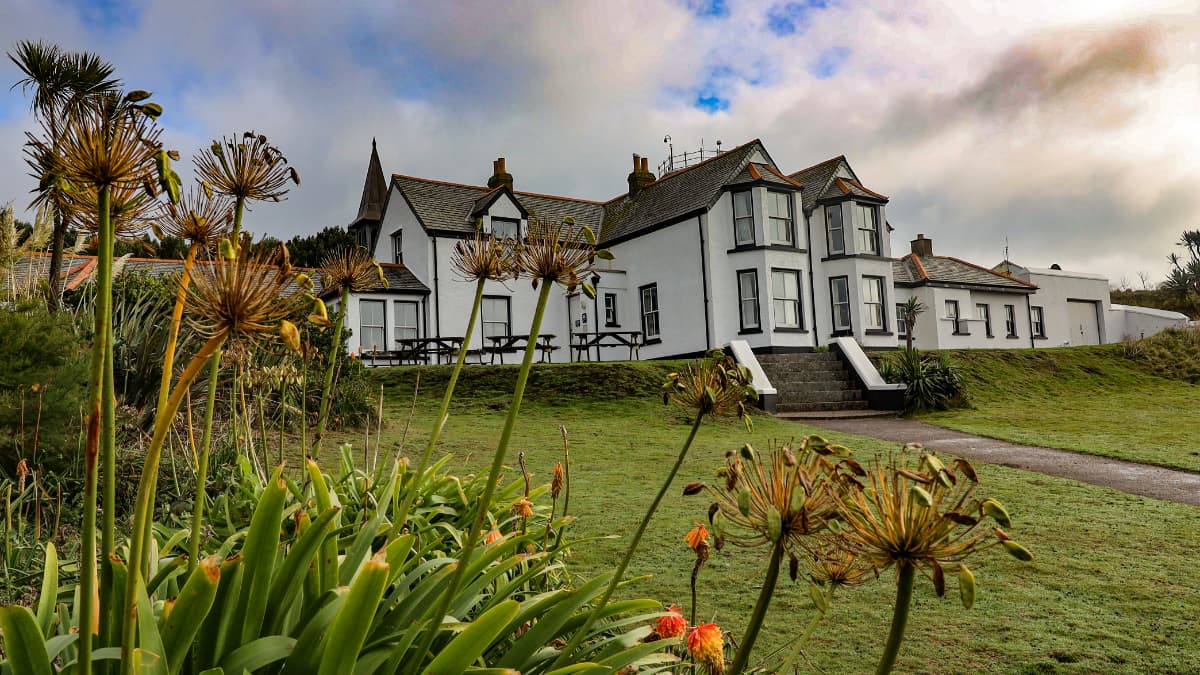 Exploring Cornwall YHA LIZARD Slide YHA Lizard