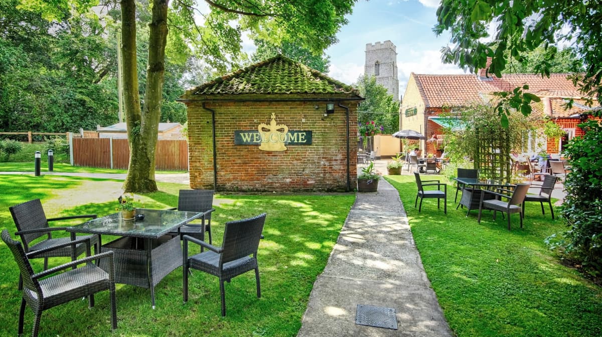 Banningham Crown Inn