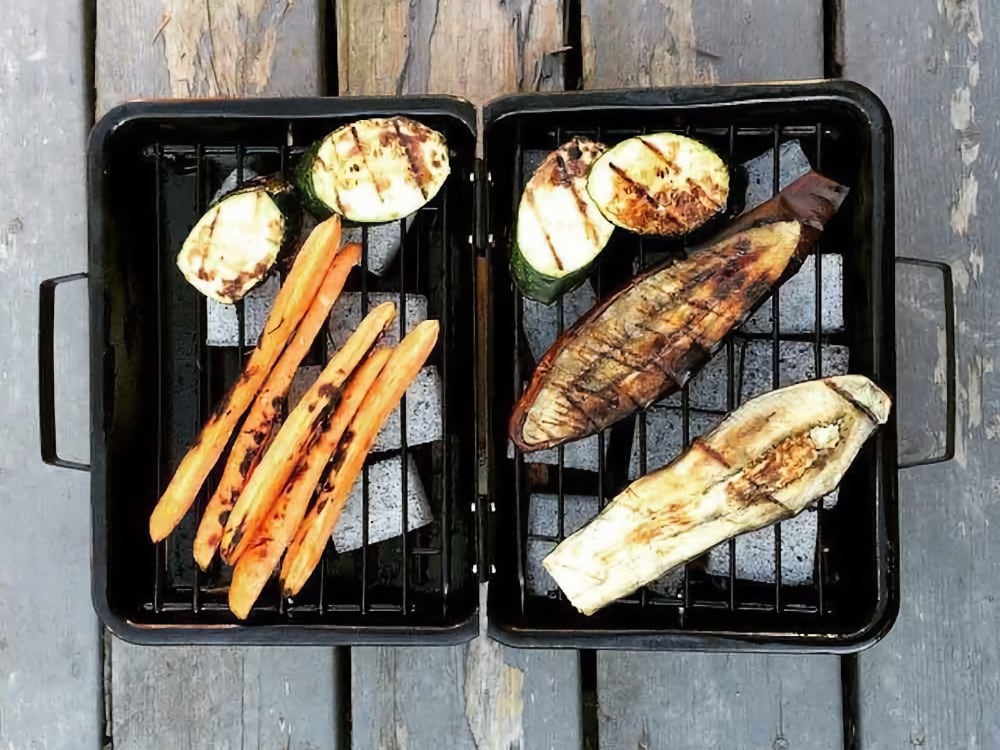 EcoBBQ is an ultra portable, compact reusable barbecue so you can say goodbye to single use disposable barbecues. EcoBBQ is better for the environment and is ready to go whenever you need it, providing the authentic barbecue experience wherever you are.

This travel barbecue is ideal for taking on picnics, walks or camping trips. Wherever you end up, this small BBQ sets up in seconds to cook your tasty food. It is lightweight at 1.25kg, and easy to carry.