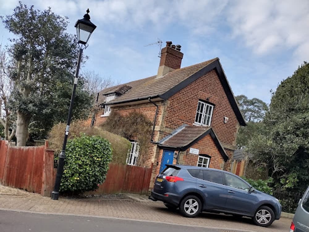 4 Admiralty Cottage-1000 Admiralty Cottage