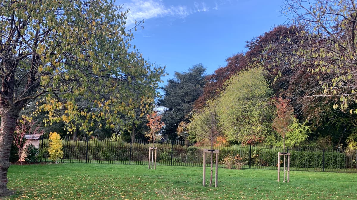 War Memorial Park Slide 6 War Memorial Park