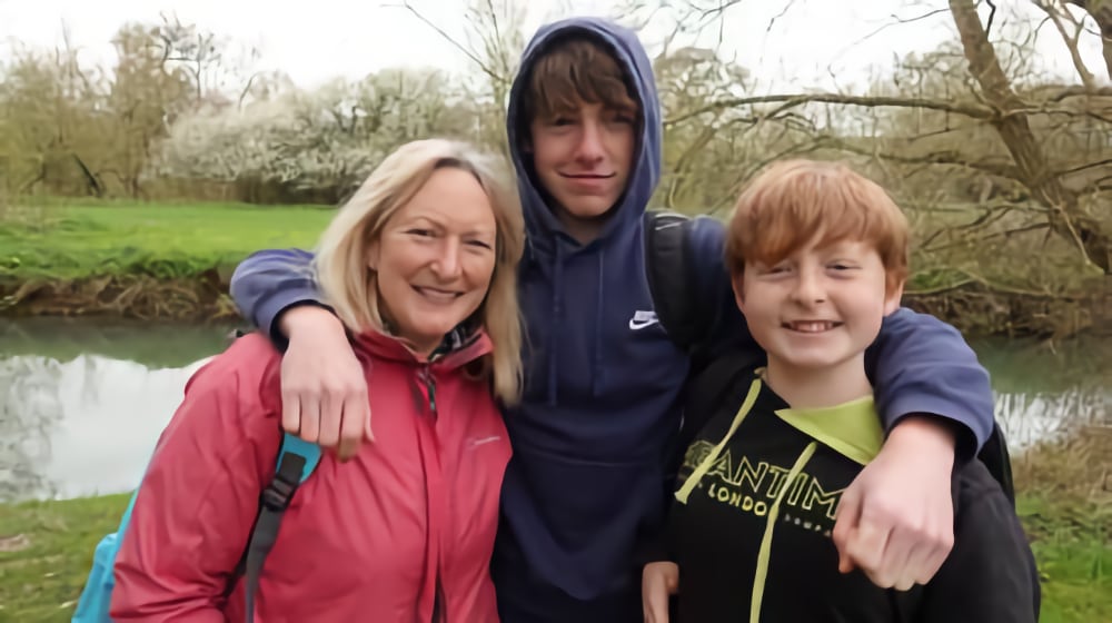 KinKind Slide 2 KinKind