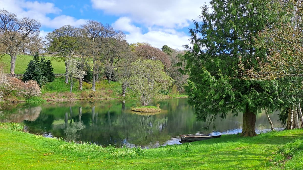 Haystoun Circular Slide 2 Haystoun Circular