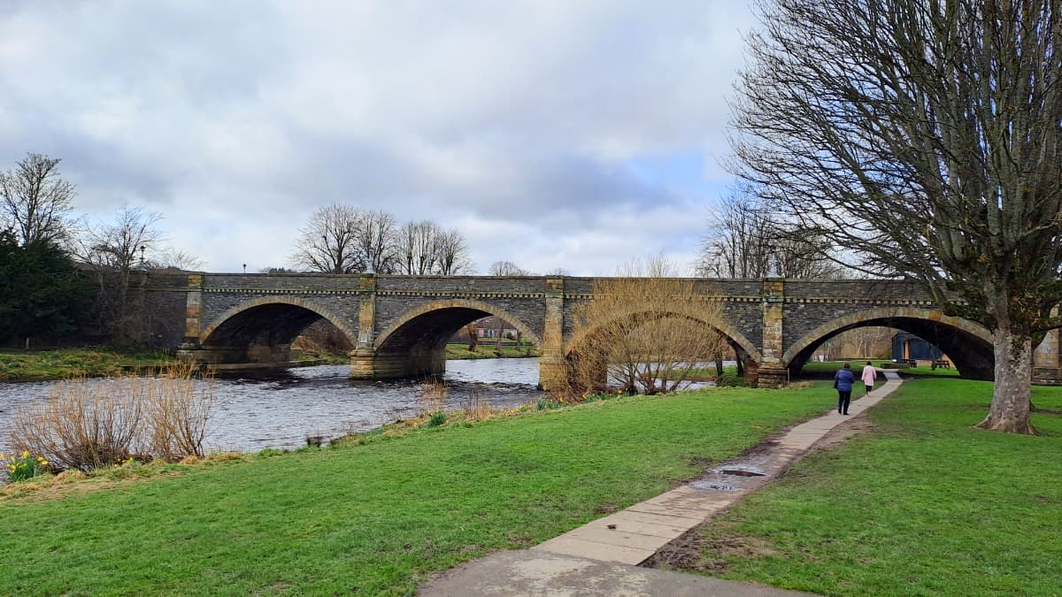 Soonhope Circular Slide 4 Soonhope Circular