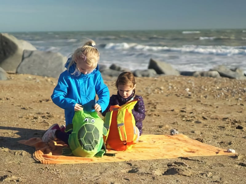 Keeping the essentials dry NL Keeping the essentials dry