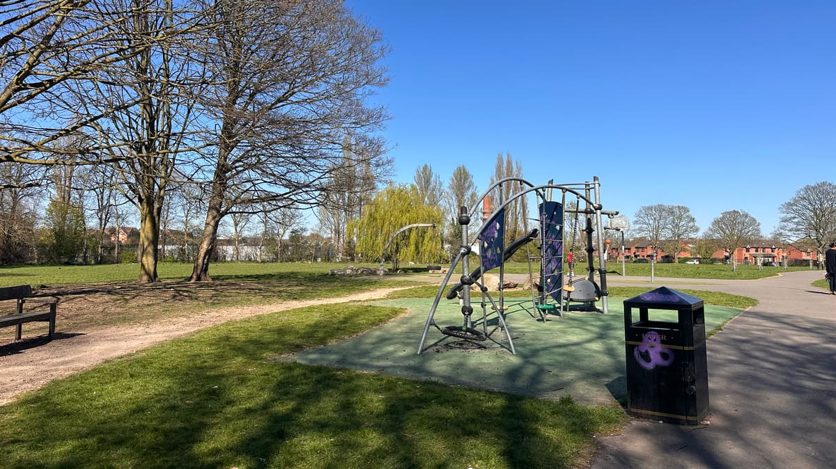 Pathways Family Hub Raford Walk