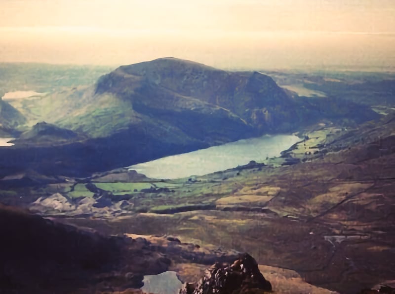 Walk up Snowdon